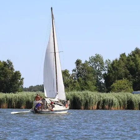 Maria Marlene 34 Mit Gratis Nutzung Vom Ahoi Erlebnisbad Und Sauna In Sellin * Goehren (Ruegen)