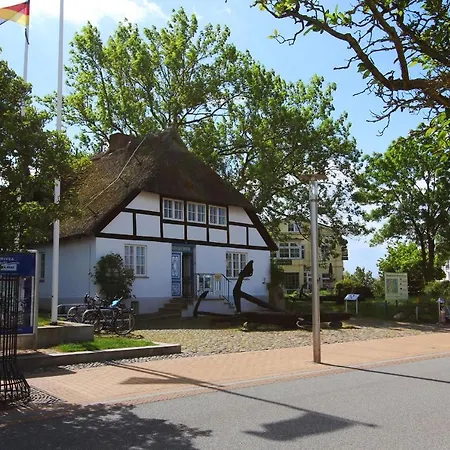 Wintergarten, Gratis Nutzung Vom Ahoi Erlebnisbad In Sellin - Maria Marlene 34 * Goehren (Ruegen)