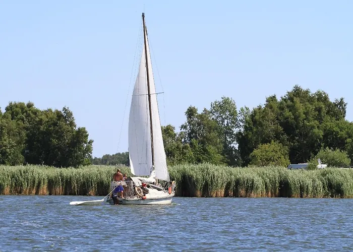 Villa Maria Ferienwohnung Marlene 34 Mit Gratis Nutzung Vom Ahoi Erlebnisbad Und Sauna In Sellin * Goehren (Ruegen)