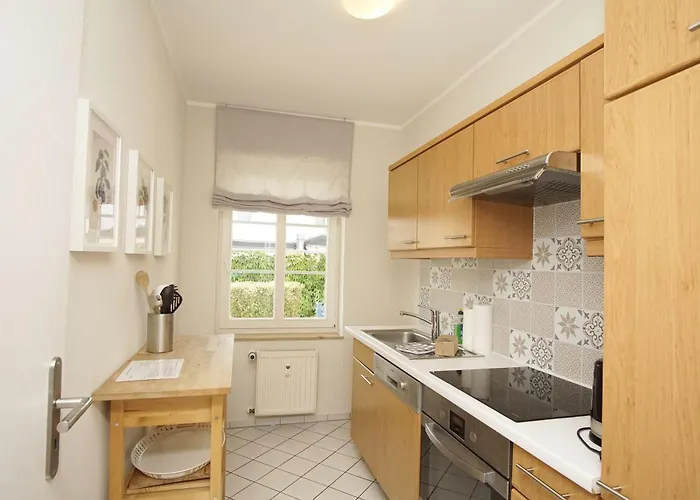 Villa Maria Ferienwohnung Marlene 34 Mit Gratis Nutzung Vom Ahoi Erlebnisbad Und Sauna In Sellin * Goehren (Ruegen)
